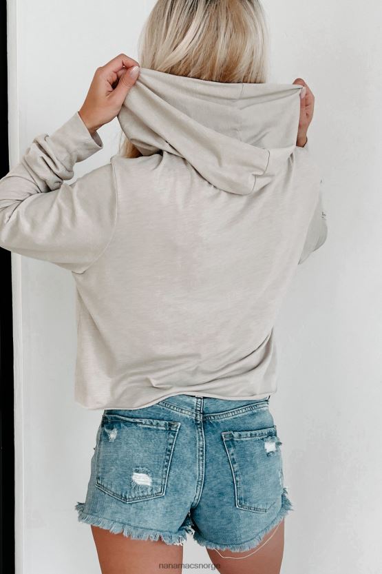 tan triblend NanaMacs langermet crop topp med hette 402NJ0674