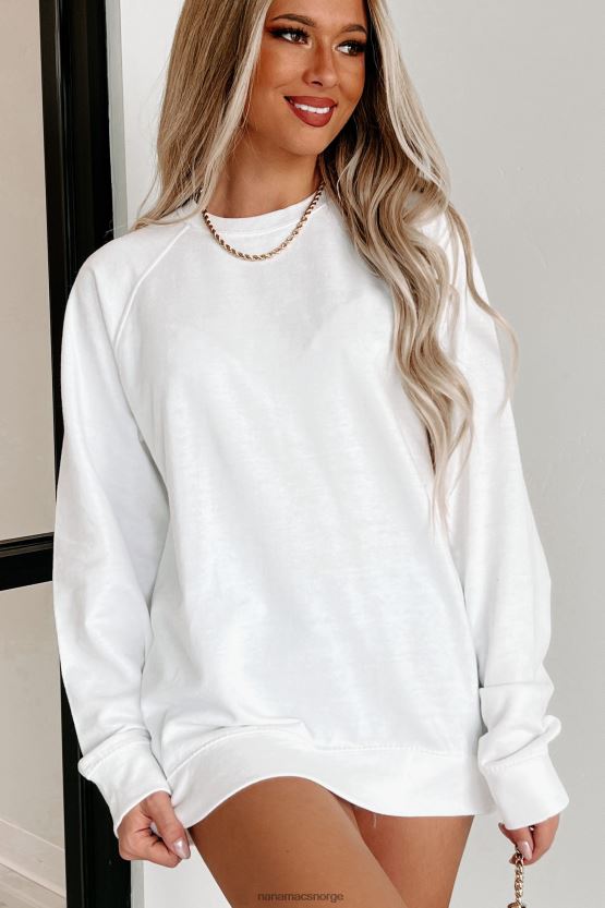 hvit NanaMacs lett raglanermer med rund hals 402NJ0653