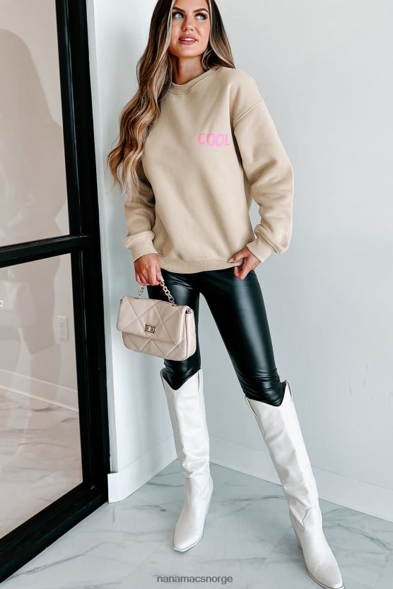 tan NanaMacs å være en kul grafisk genser 402NJ01071