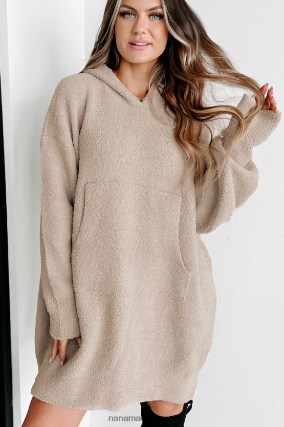 beige NanaMacs min eneste komfort hettegenser i plysjstrikket teppe 402NJ04565