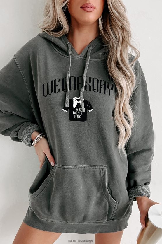 svart NanaMacs vi klemmer ikke vintage wash grafisk hettegenser 402NJ03597