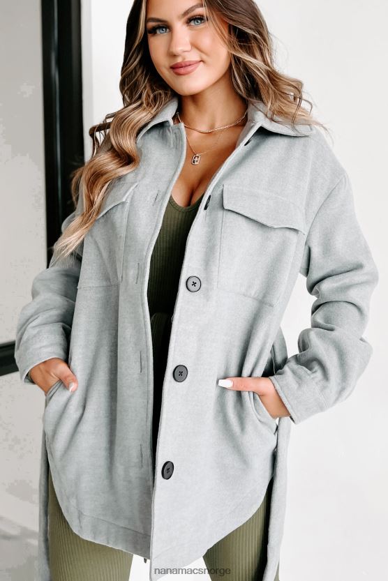 gråmelert NanaMacs frontfrakk med byvandringsknapp 402NJ03768