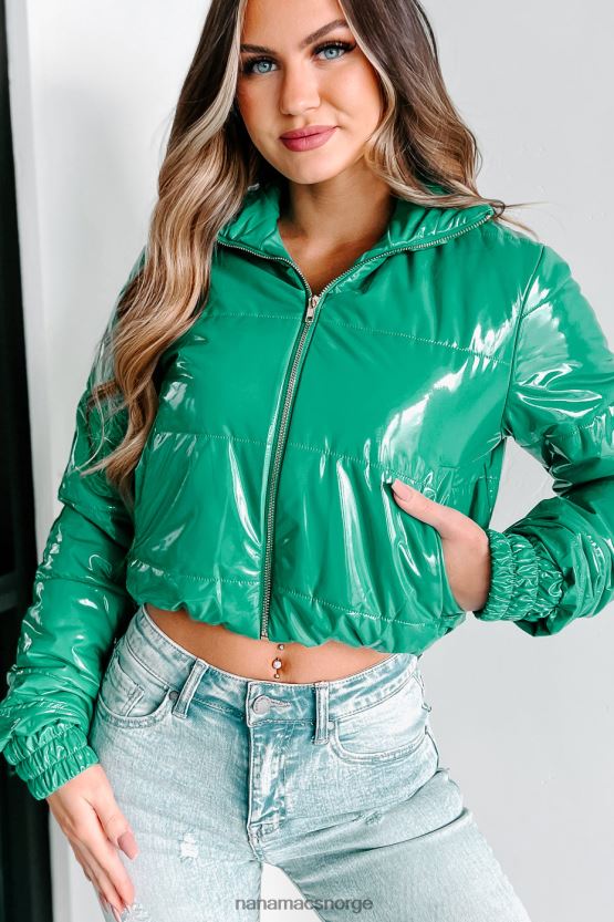 kelly grønn NanaMacs storbygater pufferjakke i patentskinn 402NJ03799