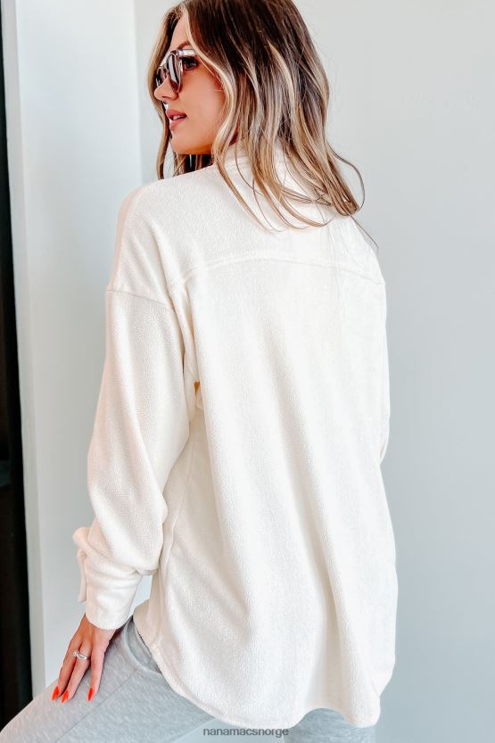 krem NanaMacs tilbakelent dame fleece shacket 402NJ03709