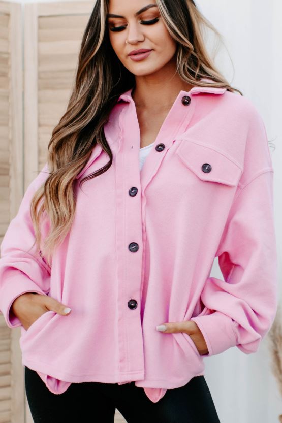 rosa NanaMacs enkle utsagn knapp-front shacket 402NJ03668