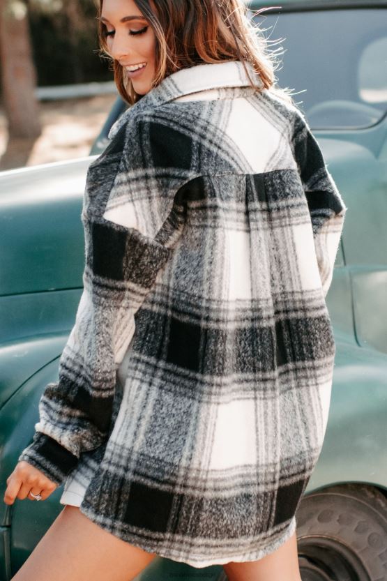 svart NanaMacs zephyr rutete oversized shacket 402NJ03708