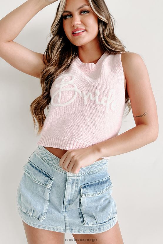 rosa NanaMacs snart er mrs. 