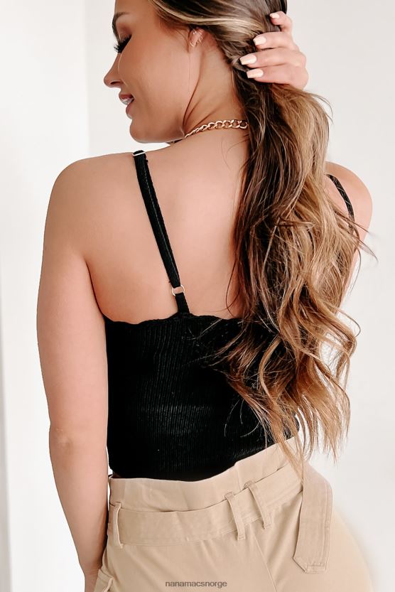 svart NanaMacs ganske charade scalloped strikket tank top 402NJ0838