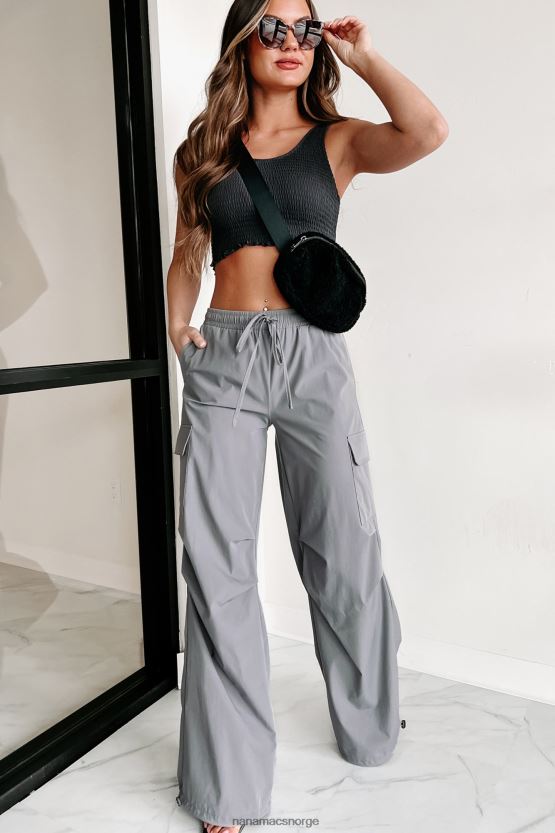 svart NanaMacs glede på reisen smocked crop tank 402NJ0605