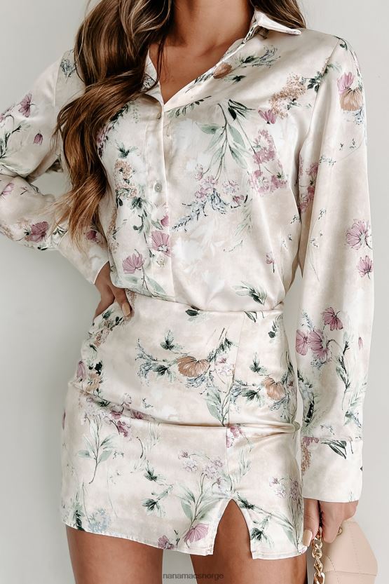 beige NanaMacs tilhører meg floral knapp foran topp 402NJ0819