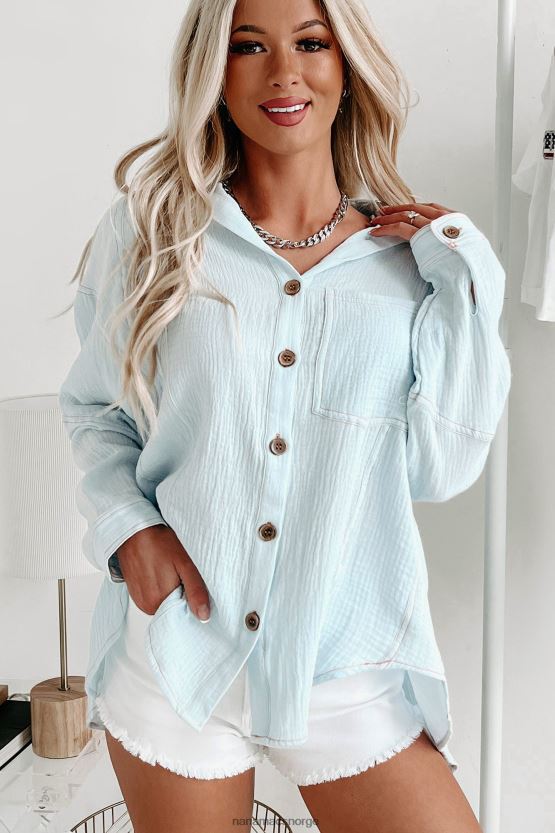 blå NanaMacs spill dato-knapp foran toppen 402NJ0795