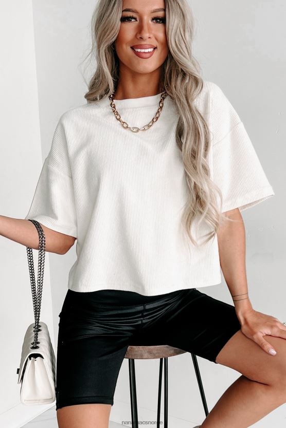 elfenbein NanaMacs kortermet topp med ledning 402NJ0692