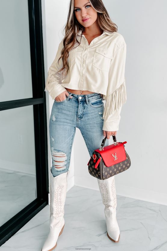 krem NanaMacs sparker opp støvknapp foran frynser langermet topp 402NJ01760