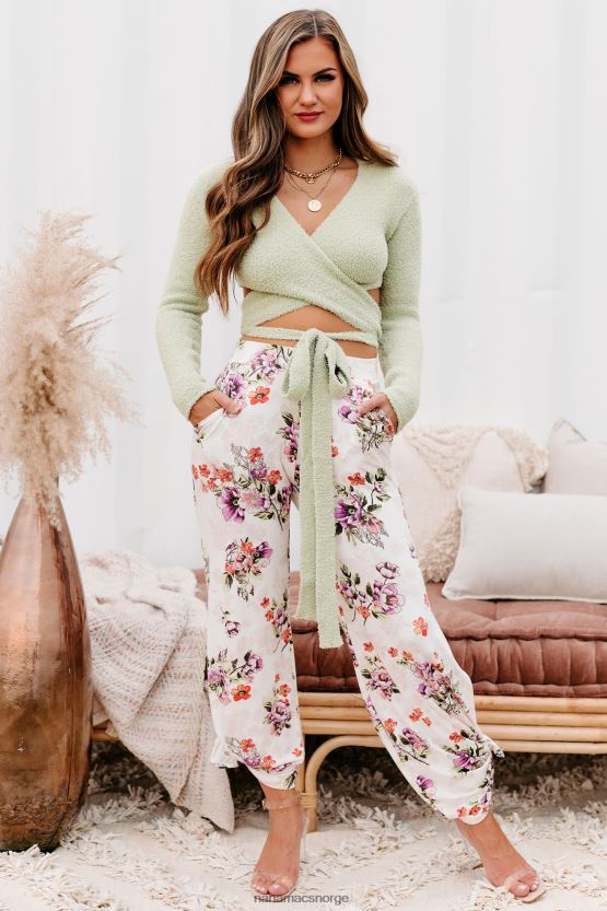 salvie NanaMacs stille sjarmerende langermet omslagstopp 402NJ01506