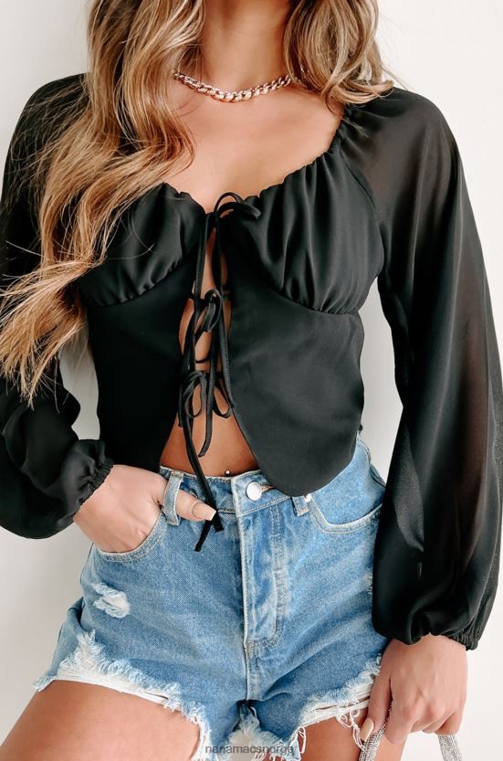 svart NanaMacs det er en look-topp med lange ermer foran 402NJ0830